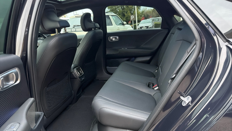 Hyundai IONIQ 6 239kW Ultimate 77kWh 4dr AWD Auto Electric Saloon